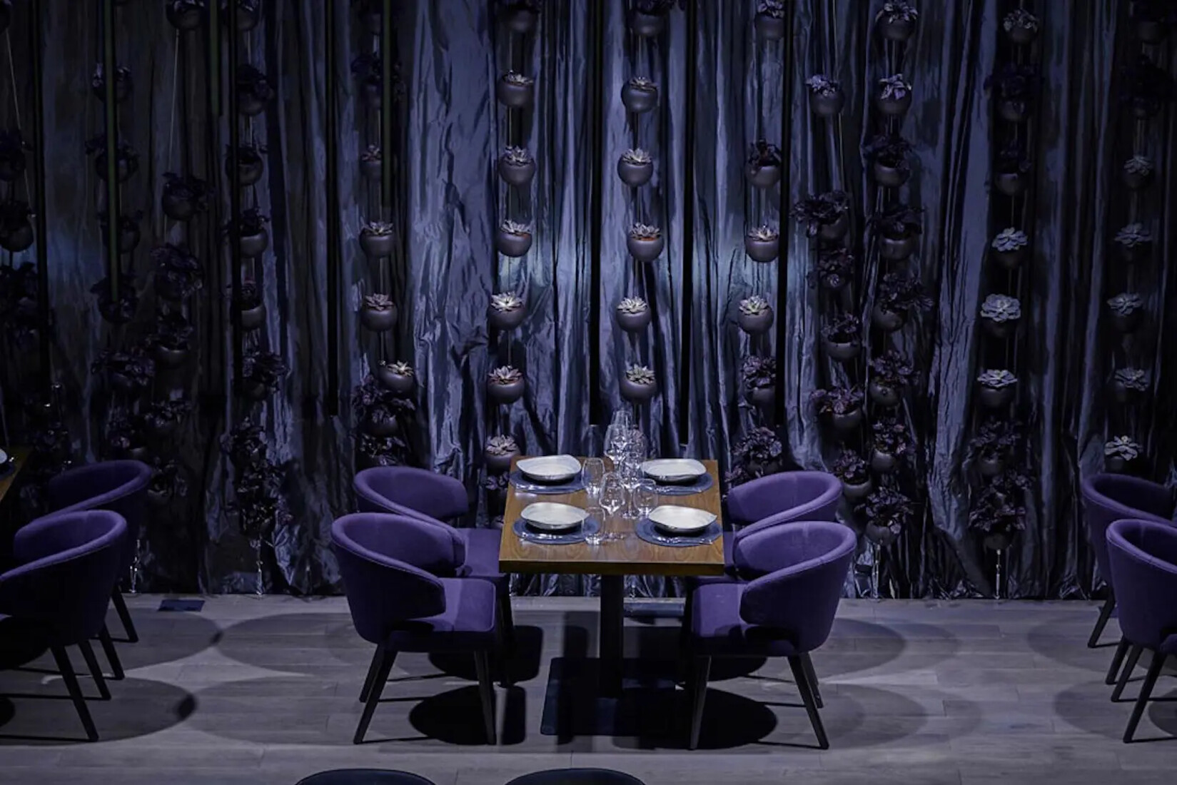 Restaurant and bar 45th Parallel